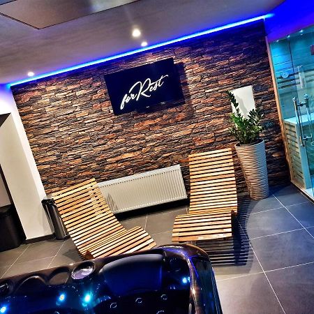 Forrest Hotel Chomutov Exterior foto