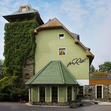 Forrest Hotel Chomutov Exterior foto
